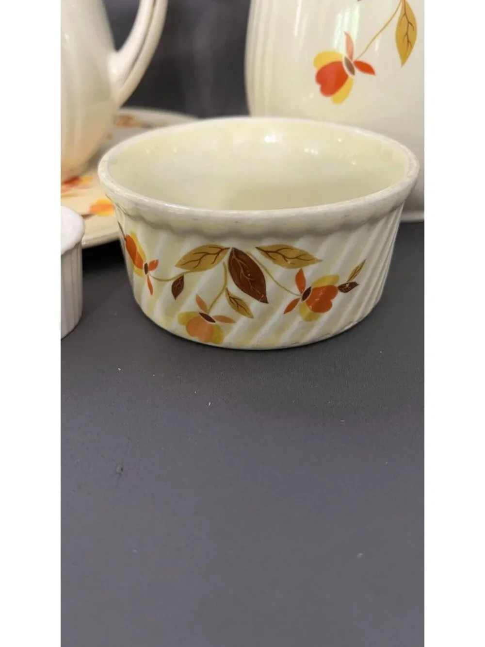 Vintage Hall Autumn Leaf Ceramic Dish Set Creamer & Bowl Set
